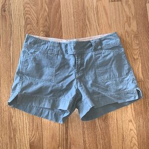 Maurices brand gray shorts.